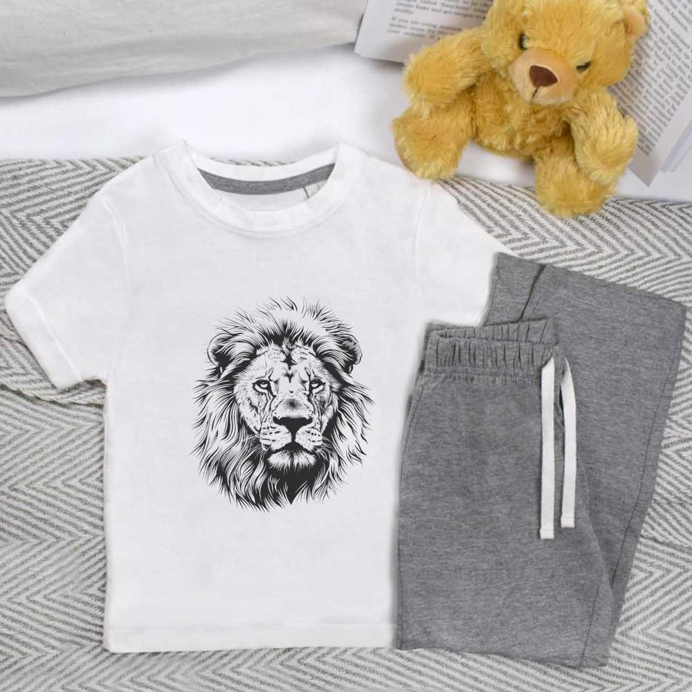 'Lion Portrait' Kids Nightwear / Pyjama Set (KP048922)