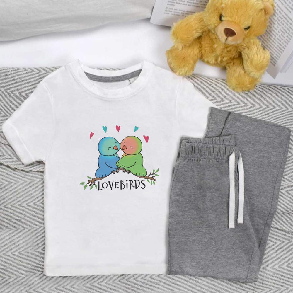'Lovebirds Hugging' Kids Nightwear / Pyjama Set (KP052183)