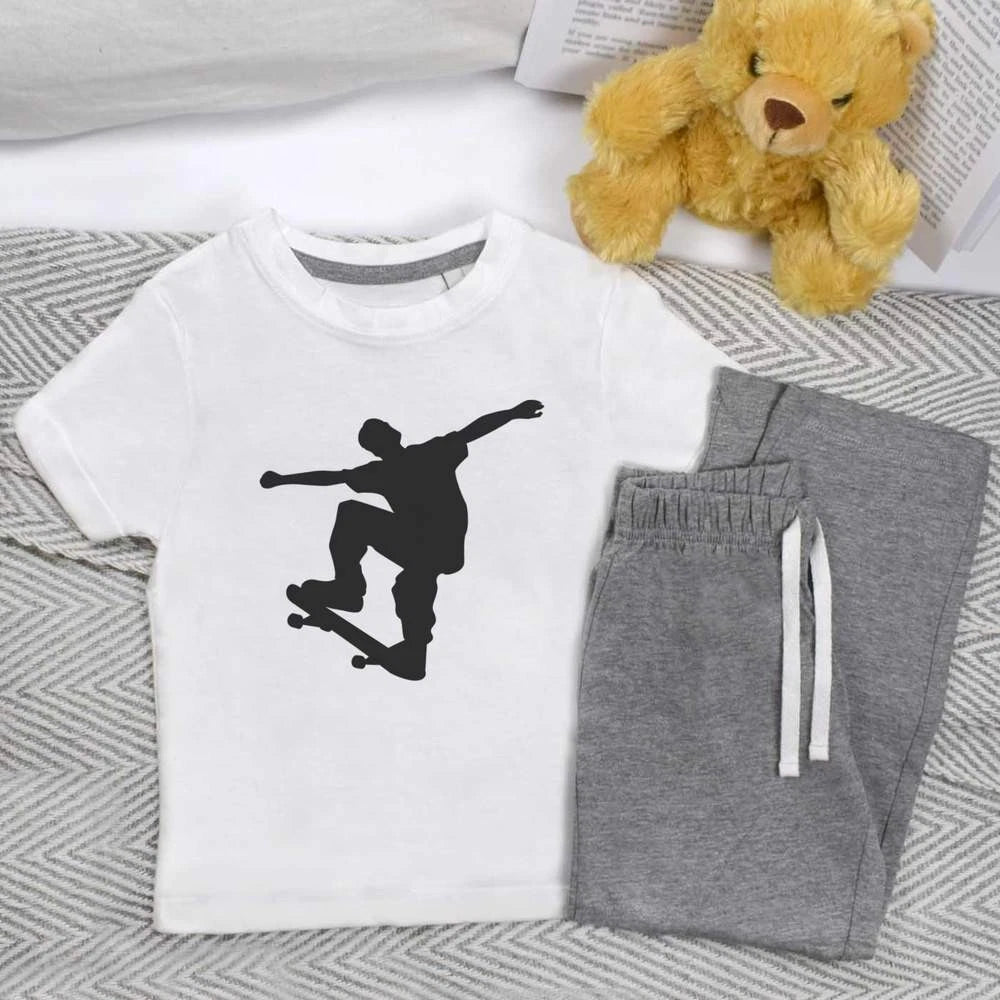 'Skateboarder' Kids Nightwear / Pyjama Set (KP041414)