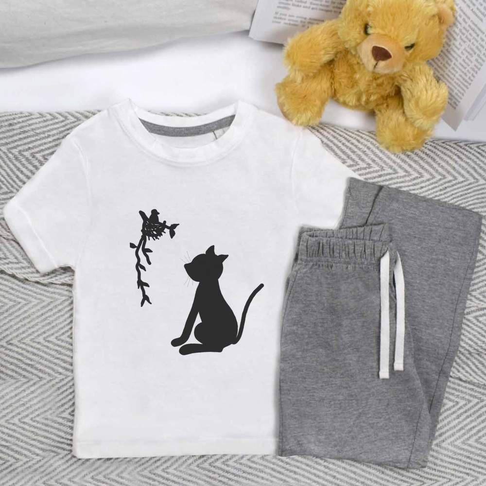 'An Unlikely Friendship ' Kids Nightwear / Pyjama Set (KP052153)