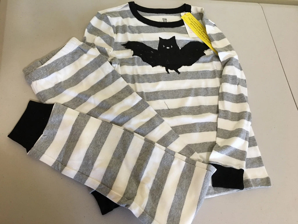 NWT Gymboree Halloween Bat Gymmies Pajama Set Boy many sizes