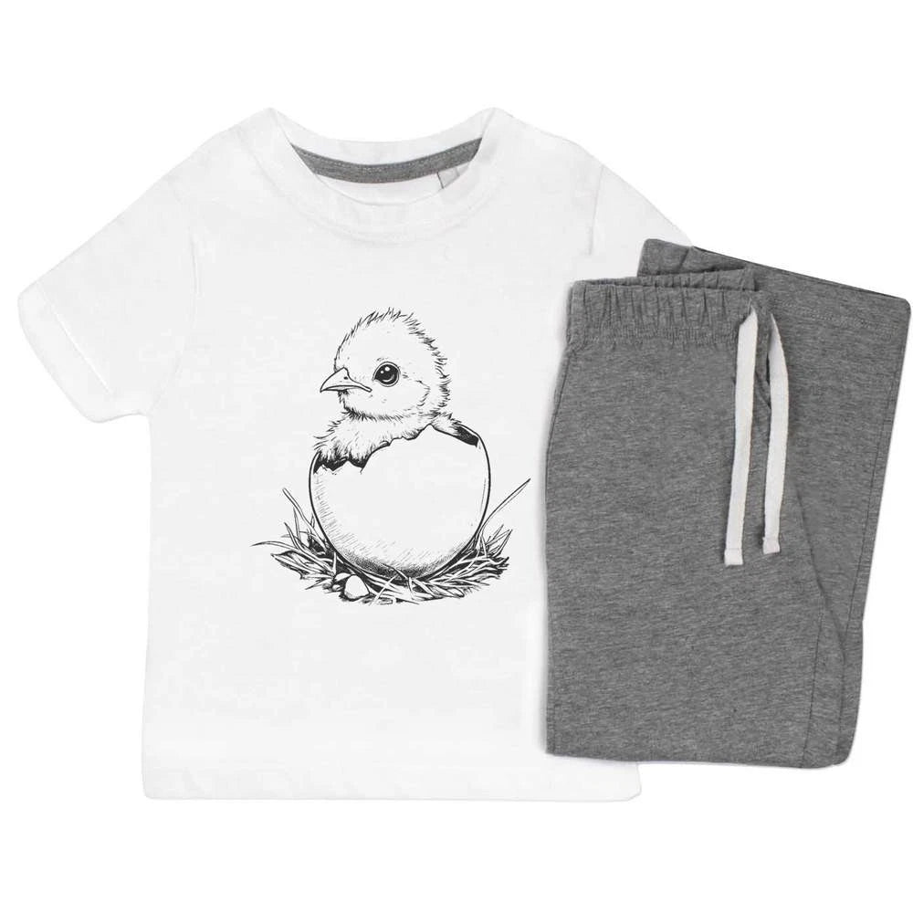 'Baby Chick Coming Out of Egg' Kids Nightwear / Pyjama Set (KP052953)