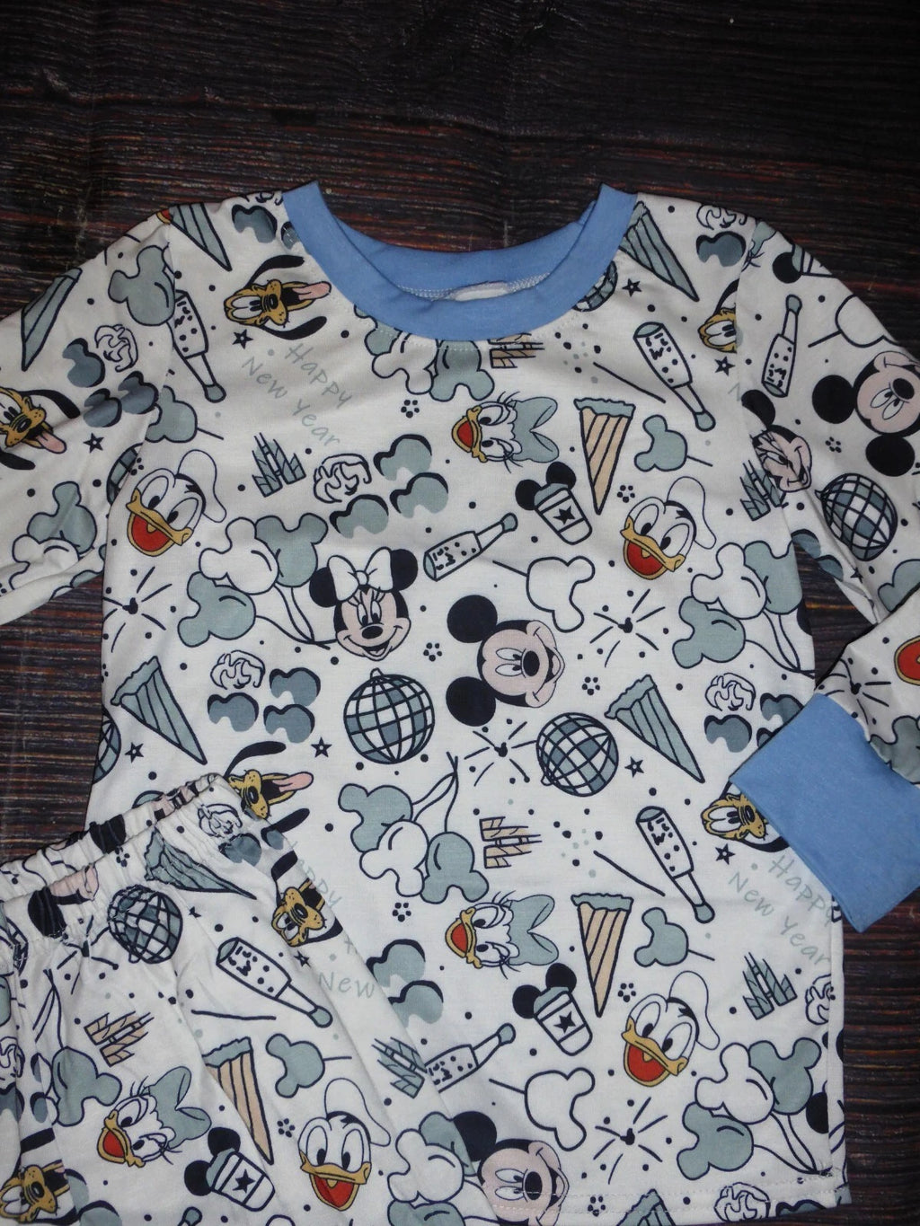 NEW Boutique Mickey Mouse New Years Eve Girls Boys Long Sleeve Pajamas