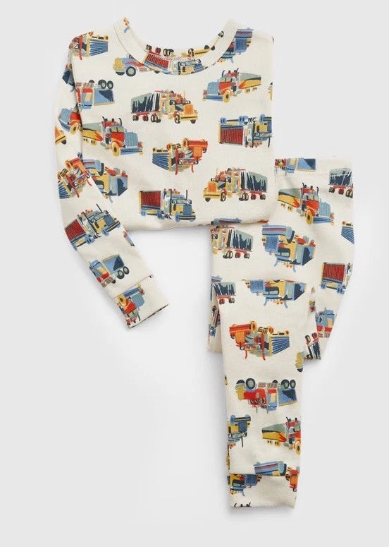 NWT Baby Gap Toddler Boys Pajamas  semi trucks vehicles   u pick size