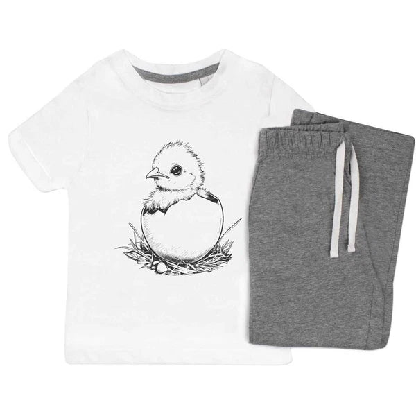 'Baby Chick Coming Out of Egg' Kids Nightwear / Pyjama Set (KP052953)