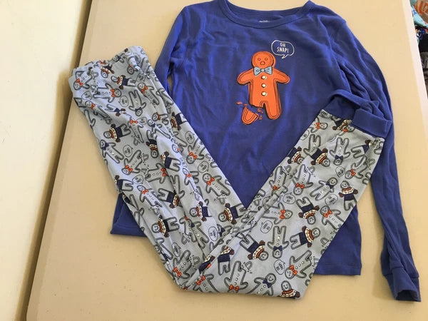 NWT Oshkosh Boys Gingerman Pajama set Snug Fit 14