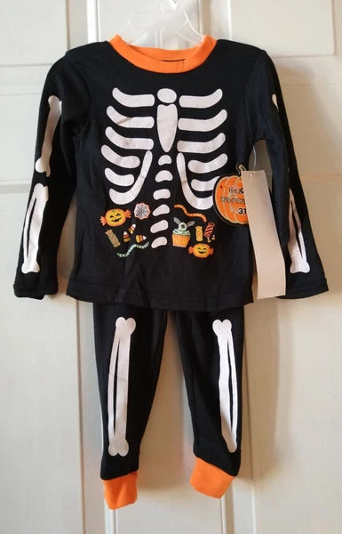 PJS & PUMPINS KID PAJAMA SET, SIZE 2T or 3T